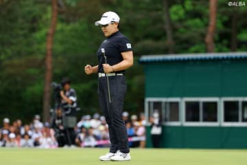 “記録ずくめV”で永久シード王手　申ジエが語るゴルフ人生「下りの中にも上りがある」
