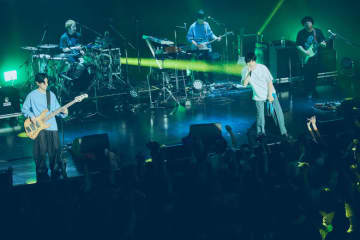flumpool、10年ぶりのZeppツアー初日のショート動画を公開