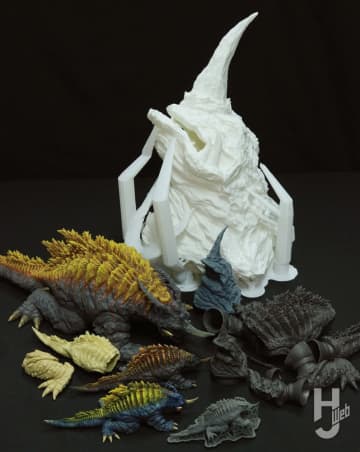 怪獣ガレージキットの商品化までをコモリプロジェクト流でお届け！ ガレキを取り巻く環境の変化とは？