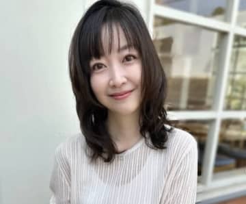 「ちょっと海外みたいじゃない！？」35歳女優、話題のカフェで私服ショットを披露　"東京の異国空間"とは？