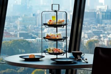 ホテルニューオータニ(東京)メロン＆マンゴーアフタヌーンティー、ピエール・エルメ・パリのスイーツも