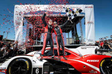 6号車ポルシェが逆転勝利で7号車の連勝ストップ。BMWの連続ポールは継続中／IMSA第4戦