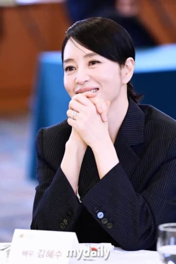 【PHOTO】キム・ヘス「KOPA＆NIKON Press Photo Awards」に出席…今年のフォトジェニック賞を受賞