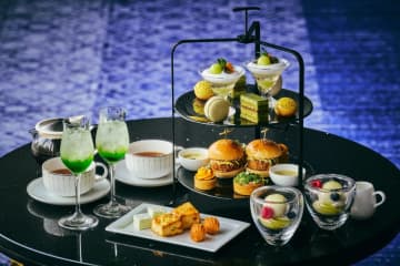 【ヒルトン横浜】メロン×抹茶を堪能！初夏の清涼感あふれるアフタヌーンティー登場