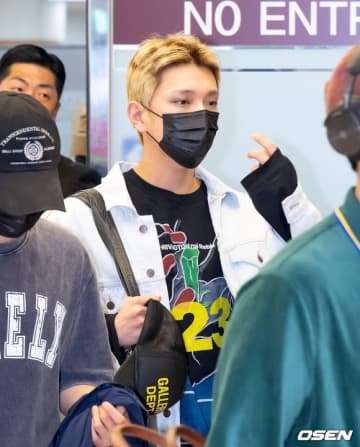 【PHOTO】SEVENTEEN、日本ファンミーティングを終えて韓国に到着