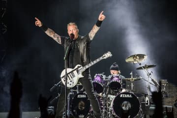 メタリカ、「Enter Sandman」の演奏によって地震活動が観測