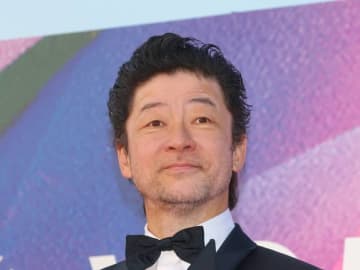 「ボーダレスな感覚を持っているのは横浜のおかげ」世界で活躍する浅野忠信が、原点明かす