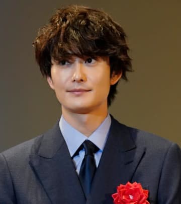 岡田将生、「うちの子」公開に反響「似てますね」「どっちもかわいい」