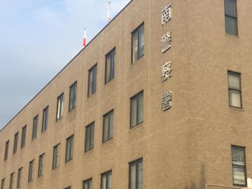 横浜の駐車場でトラック盗む、78歳男を再逮捕　容疑認める「あると便利」
