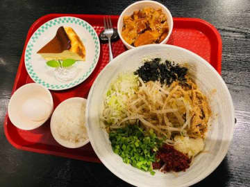 絶品！鰹節が香る台湾まぜそば！リピート間違いなし