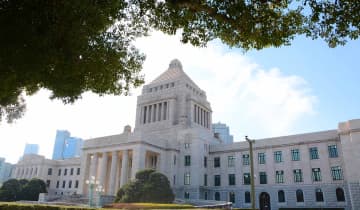 終盤国会スタート、「政治とカネ」激論　首相は文春報道「全く覚えない」と全面否定