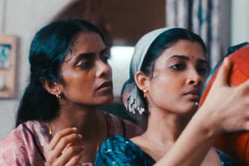 『私たちが光と想うすべて』“インド映画初”カンヌ映画祭グランプリ、人生を変えると決めた女性2人の友情