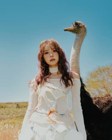 元櫻坂46・小林由依、yousti（ユースティー）としてソロデビュー