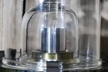 1mと1キロ基準の器具公開　産総研、条約締結150年
