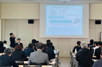 企業向け補助金新設　１人年間10万円交付も　佐賀県・奨学金返還