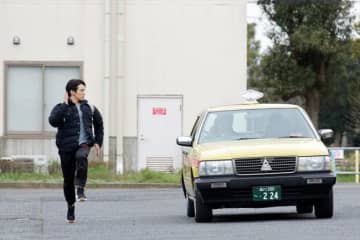 『夫よ、死んでくれないか』“弘毅”高橋光臣vsタクシー　狂気のチェイスに視聴者ツッコミ「タクシーより速い」の声も