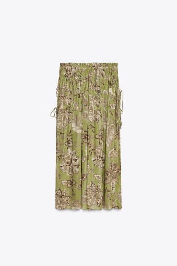 【ZARA】1枚は持っておきたい「優勝スカート」