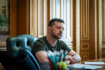 ウクライナのゼレンスキー大統領がトルコのエルドアン大統領と電話会談　ロシアとの直接交渉への全面的な支援に謝意