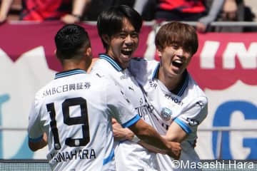 鹿島と川崎の｢明暗｣を分けたもの(1)かつての絶対王者と首位チームが激突、先制したACLE準優勝チームに｢不足していた｣こと