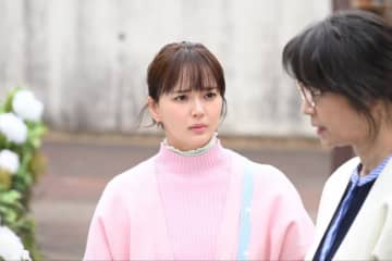 『対岸の家事』第7話　“詩穂”多部未華子、スーパーで声を荒げる“坂上”田中美佐子と遭遇