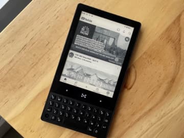 売りは「使いにくさ」　物理キーボード＆電子ペーパー搭載スマホ「Minimal Phone」レビュー