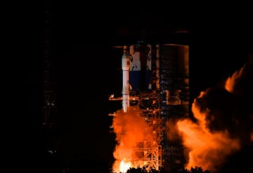 中国、通信技術試験衛星19号の打ち上げに成功