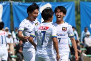 p【ソッカー（男子）】首位・筑波大相手に４得点の猛攻も　後半４失点で勝利逃す／関東リーグ戦第５節　VS筑波大学/p