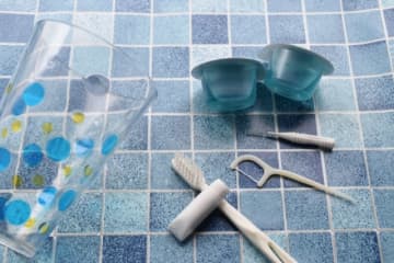 歯磨きやうがいができない時の「口臭ケア」、ベターなやり方は？歯科医が解説
