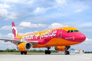 ジェットブルー航空、ダンキンドーナツの特別塗装機を発表