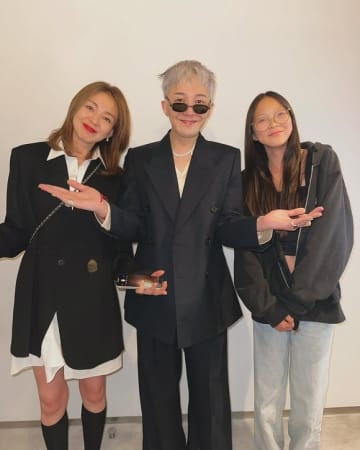 SHIHO＆サランちゃん親子、G-DRAGONの東京ドーム公演を観覧！8年ぶりの再会が話題に