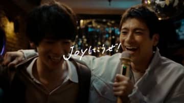 「JOYSOUND」のCMで山田裕貴が熱唱している曲は?