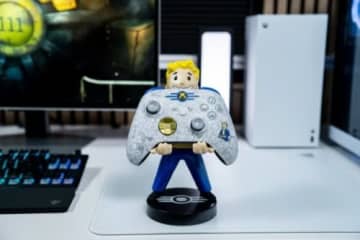 PLAION、「Fallout」などをモチーフにした大型マルチスタンド「EXG ケーブルガイズ」を6月25日発売