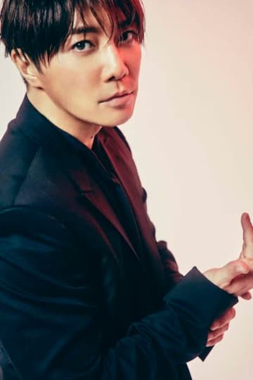 成宮寛貴「リスタートではなくリボーン」8年ぶり俳優復帰の心境を告白「舞台で復帰すればよかった…という弱音も（笑）」