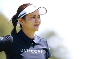 宮里藍「お母さんの娘で本当に幸せ」母の日に感謝を込めて笑顔の2ショットを公開