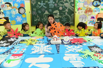 中国教育部、小中学校のAI教育に関する二つのガイドラインを発表