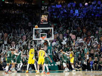 NBAプレーオフにホームコートアドバンテージはない？ 勝敗を左右するのは3ポイント