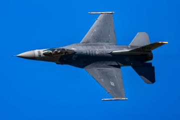 「横田基地日米友好祭2025」地上展示機発表！ PACAF F-16の展示飛行も 5月17・18日