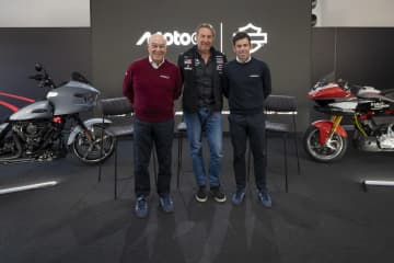 ハーレーがMotoGPと世界新シリーズ創設　2026年ロードグライドが疾走！