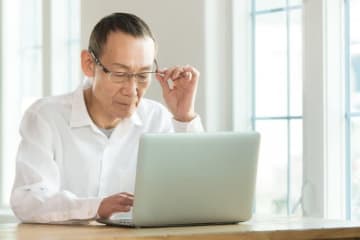 年金月22万円で毎月黒字も「なぜ転職の機会を逃したのか…」65歳男性の後悔