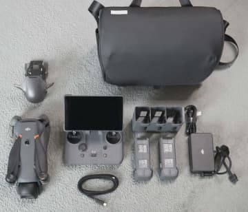 DJI Mavic 4 Proレビュー。1億画素Hasselbladカメラと360°回転するインフィニティジンバルがを無限大の可能性！[Reviews]Vol.90