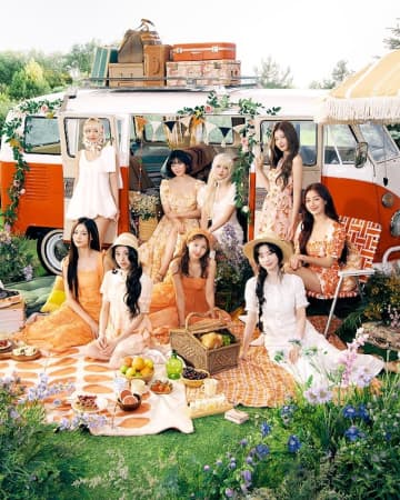 TWICE、5thベストアルバム『#TWICE5』本日リリース＋全曲配信スタート