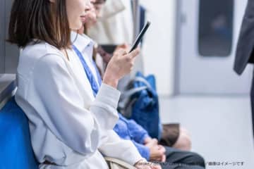 約7割が、電車内でイラッとしてしまうこと　疲れているときは余計に…