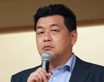 富澤たけし、お笑いライブの差し入れで食べた湘南名物・しらすを使った豪華弁当に歓喜「もちろんウマーベラス！」