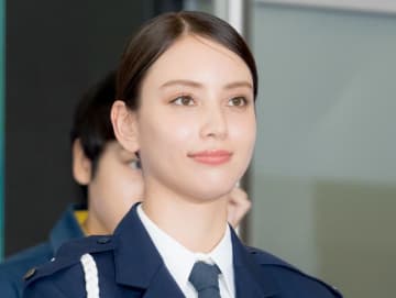 滝沢カレンが33歳、豪華メンバーがお祝い！