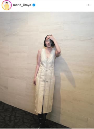 飯豊まりえ、胸元ざっくりのワンピコーデにファンうっとり「超絶美しい」「色気が最強」