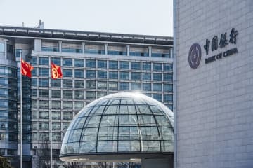 中国上場銀行の2024年純利益は2．42％増―国際的会計事務所