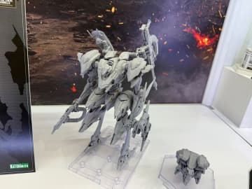 コトブキヤ、「AC6」プラモ「スティールヘイズ」予約情報を夏公開！ 「AC4」版ホワイト・グリントがハイエンドフィギュア化か【#静岡ホビーショー】