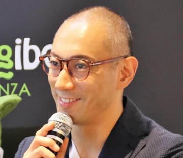 市川團十郎の13歳長女、好演のドラマ「キャスター」自宅で観る　視線の先は自分ではなく...「真剣さが伝わる」