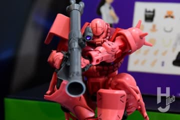 HG「シャア専用ザク（GQ）」発売決定！「HG リック・ドム ガイア機/オルテガ機(GQ)」の実物初展示！『機動戦士Gundam GQuuuuuuX』最新キット展示速報！【静岡ホビーショー2025】