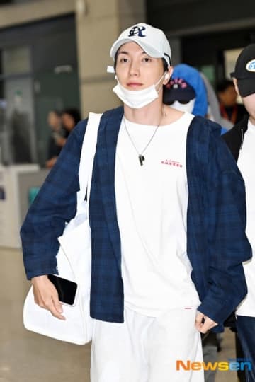 【PHOTO】SUPER JUNIOR「SMTOWN LIVE in LA」を終えて韓国に到着（動画あり）
